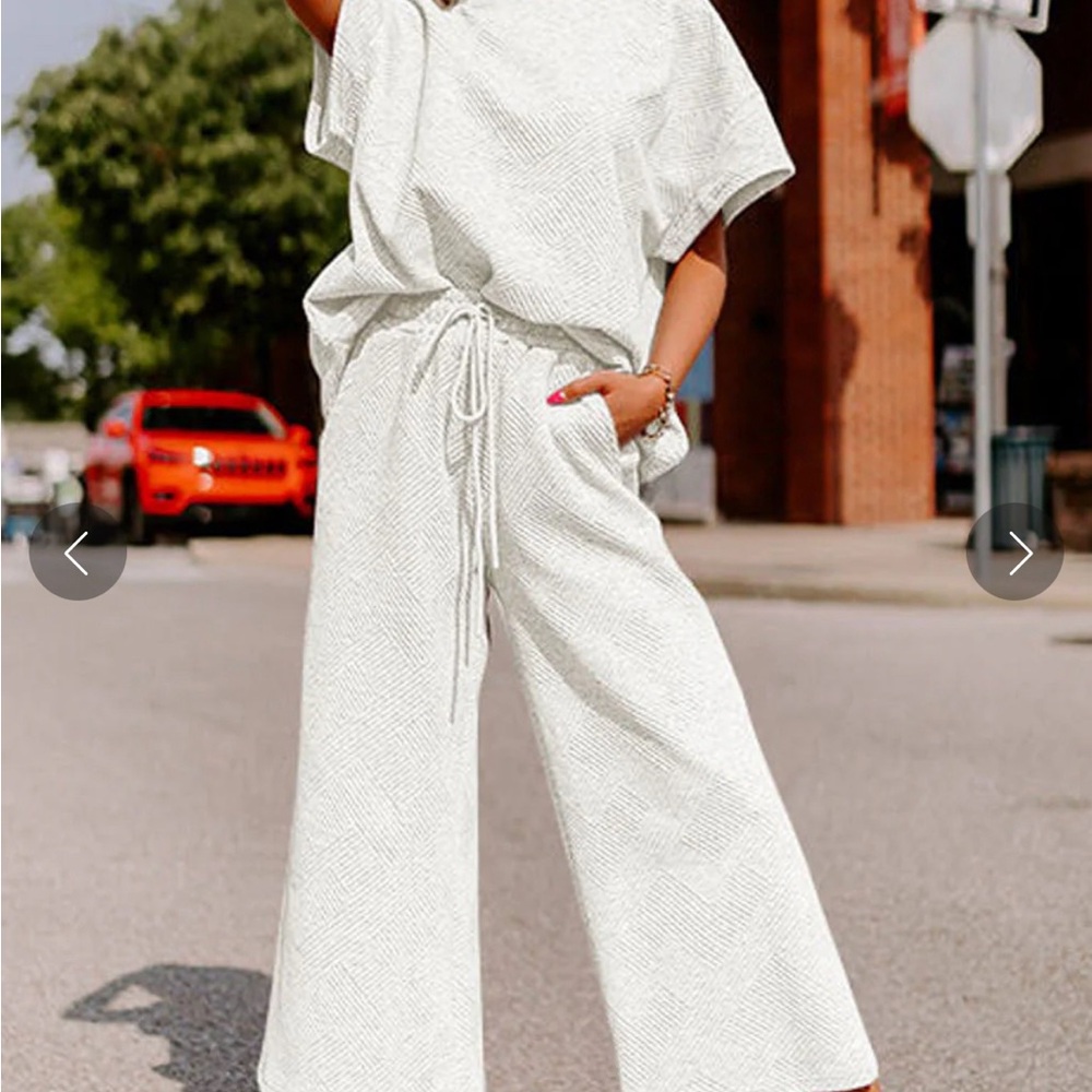 Textured Two Piece Set - Picture 3 of 6